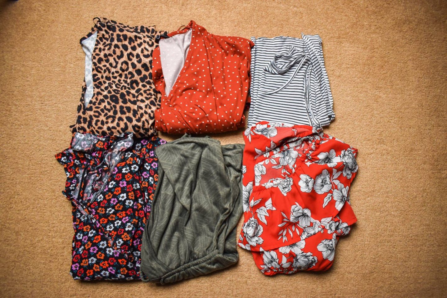 what should i pack for a trip around the world - ultimate travel packing list