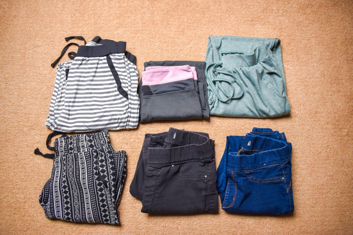 how many trousers should I take on holiday - ultimate travel packing list