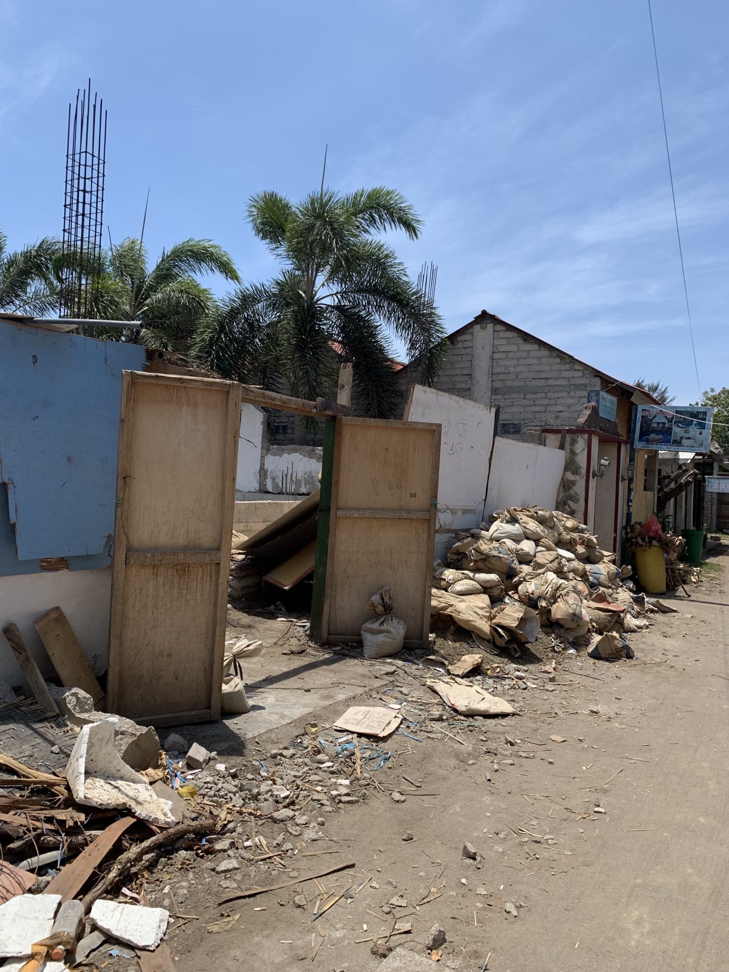 Gili T Earthquake