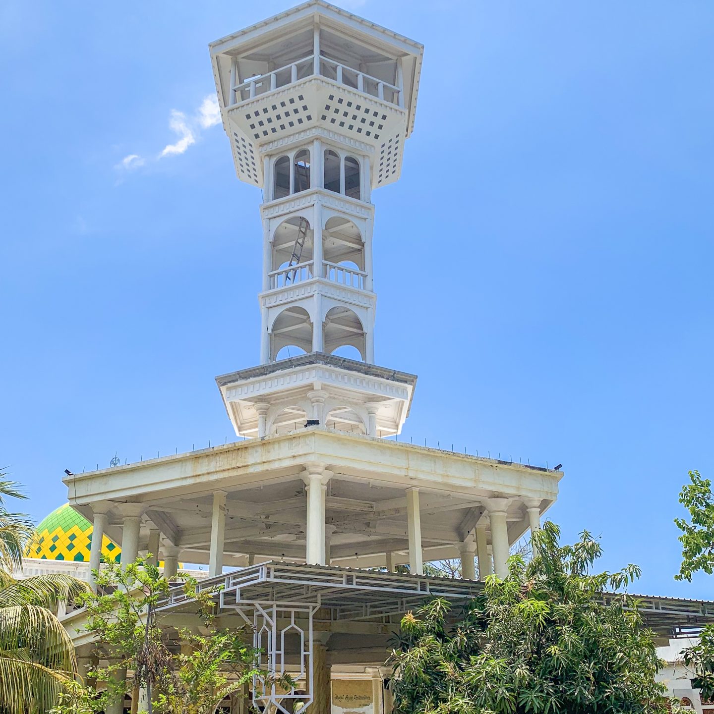 Gili T Mosque