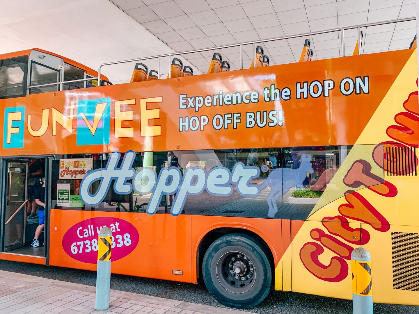 FunVee Bus Singapore