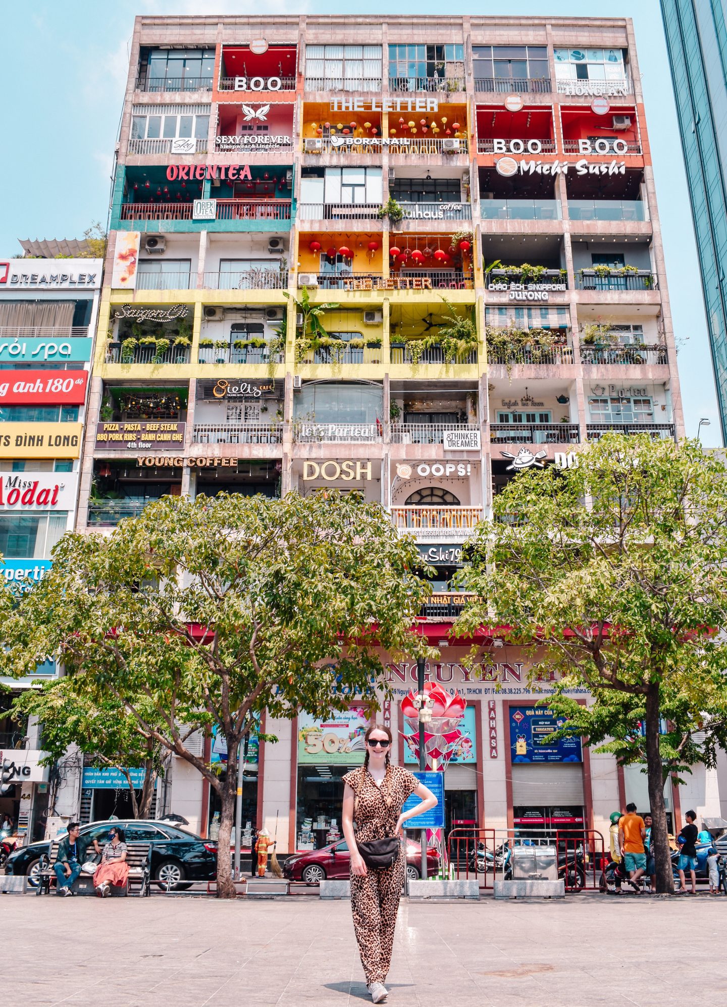 Cafe Apartment Block - Ho Chi Minh travel guide