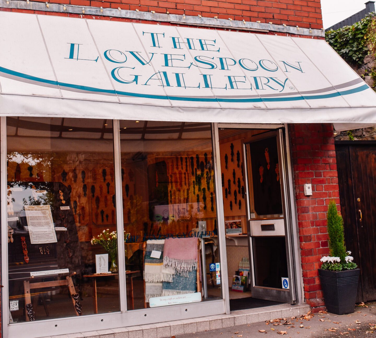 Lovespoon Gallery 