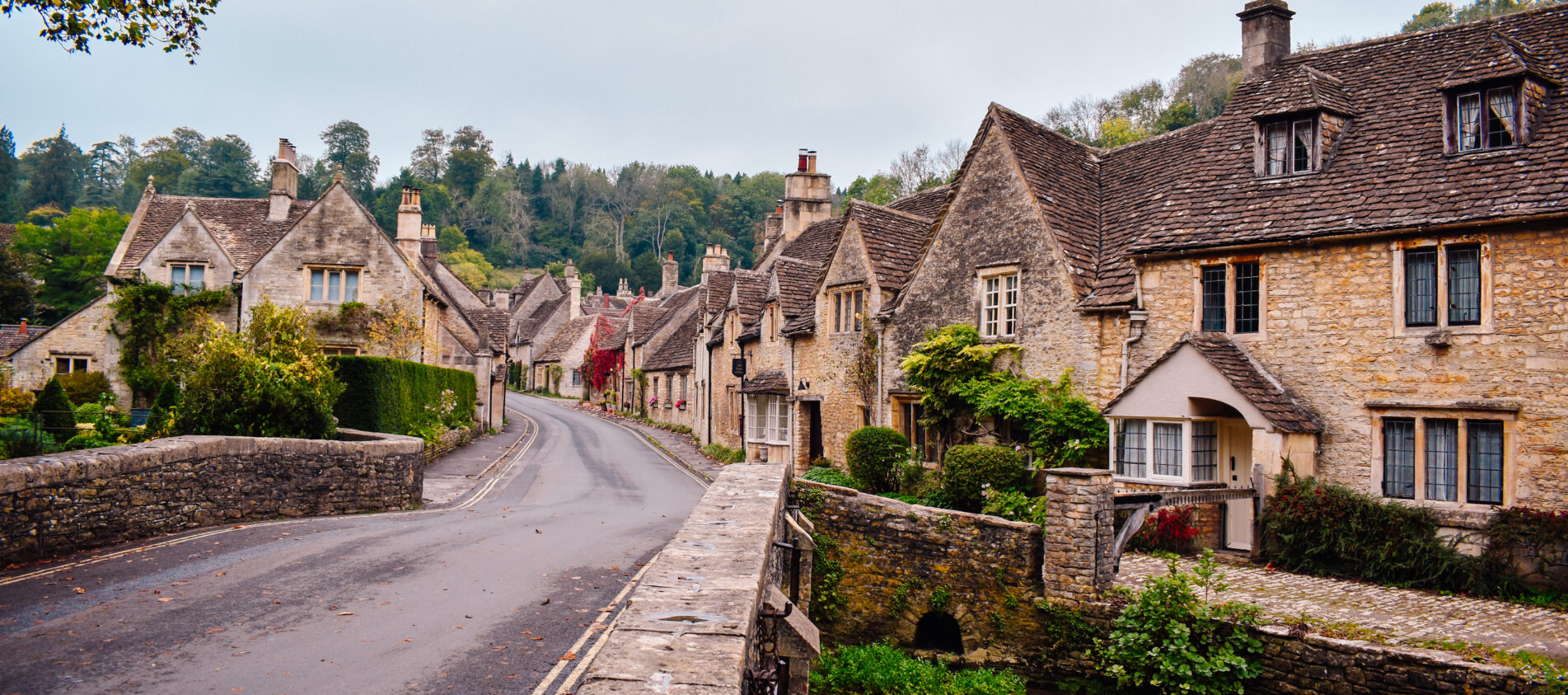 Castle Combe Photo Guide - The Ultimate Guide To The Prettiest Village In The UK