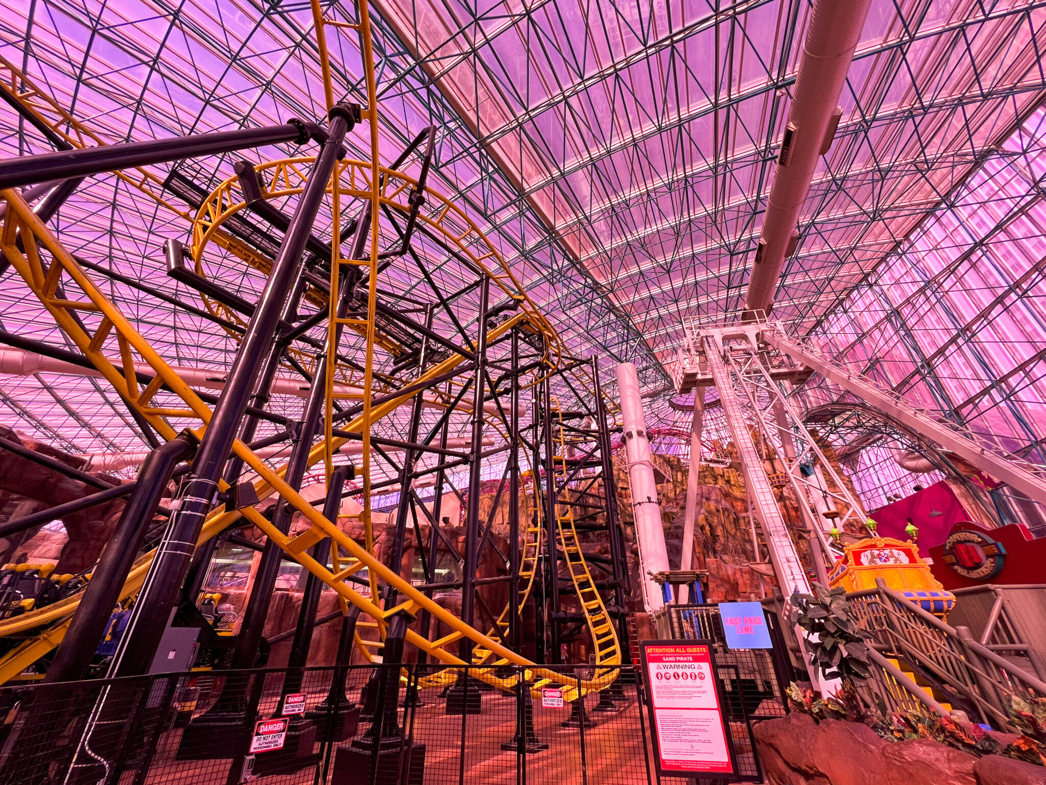 The Best Casino Hotels In Las Vegas - Vegas Travel Guide Circus Circus