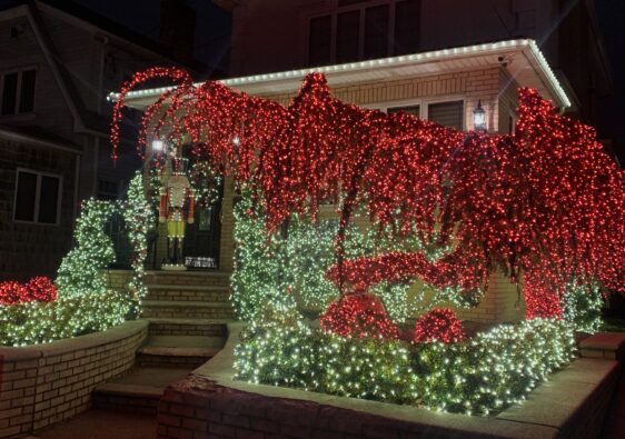 Best Things To Do At Christmas In New York - Magical Experiences