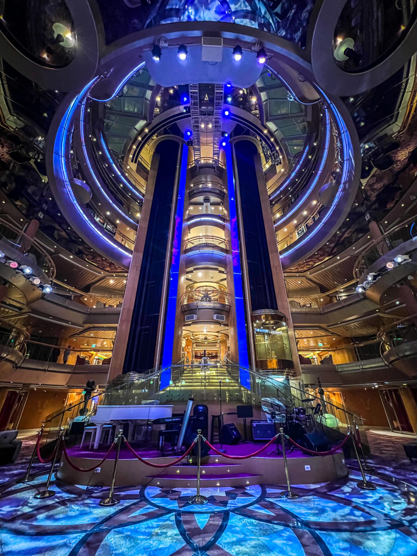 Centrum Grandeur of the Seas