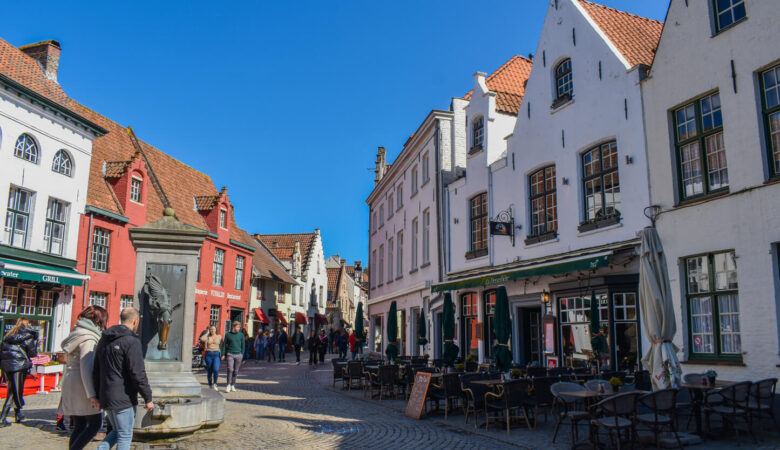 How To See Bruges In One Day - The Perfect Itinerary