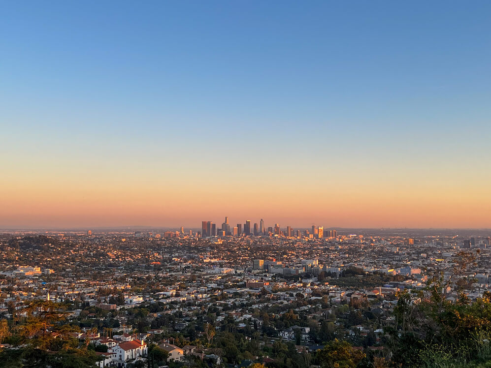 LA