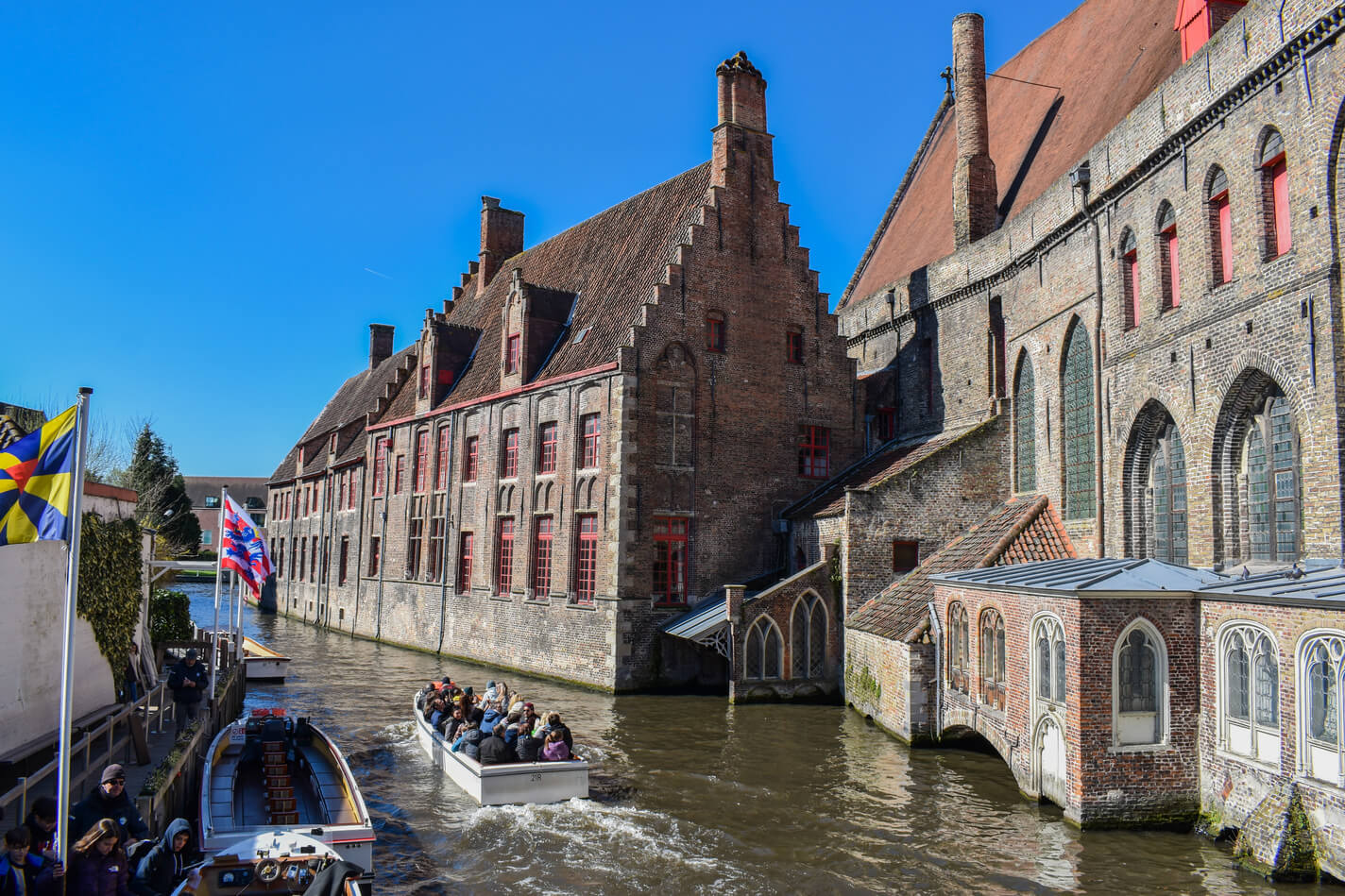 How to get to Bruges from Ghent