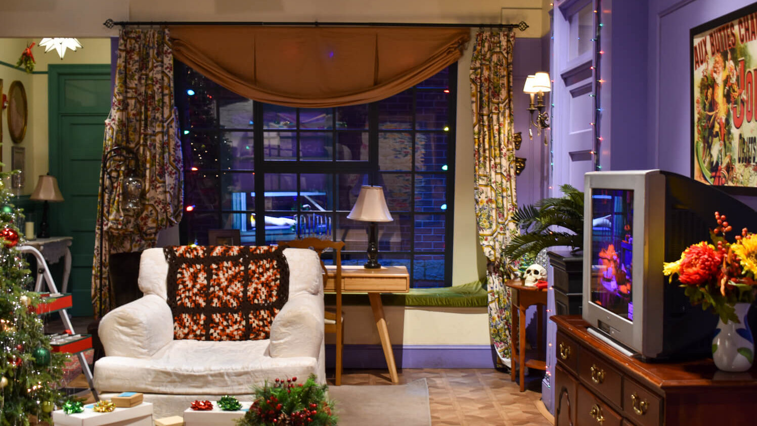 The Friends Experience NYC Review - Is It Worth It?