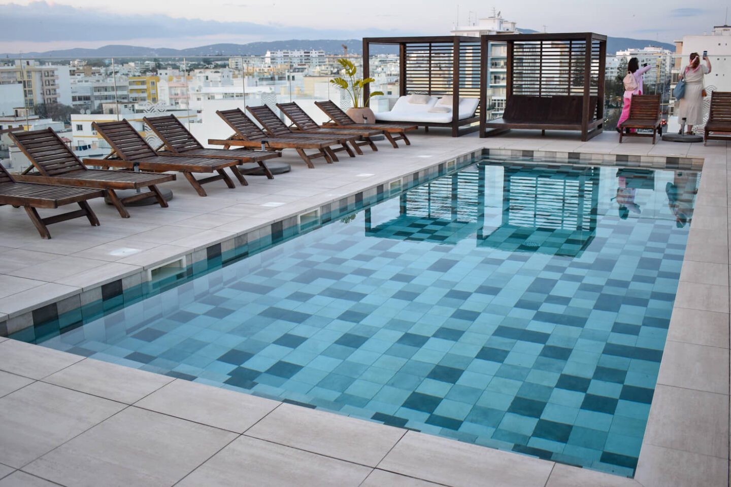 Pure Formosa rooftop bar Olhao