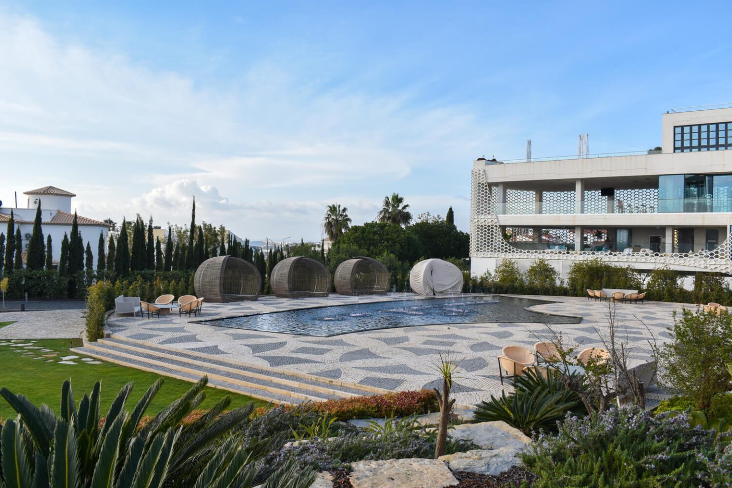 Features and facilities at W Algarve